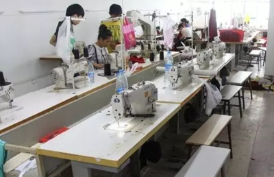 浙服装厂接连关闭 “劳动密集型”产业路在何方?